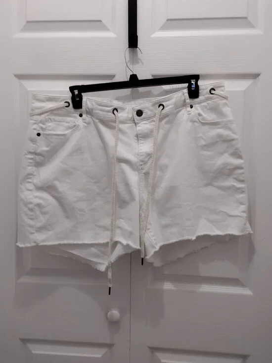 LOFT Plus Size 22 White Denim Shorts NWOT Drawstring Waist Frayed Hem Casual Sum - Picture 6 of 8